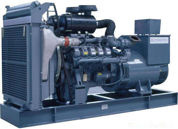 集安干接点的信号通断时间是如何确定的？