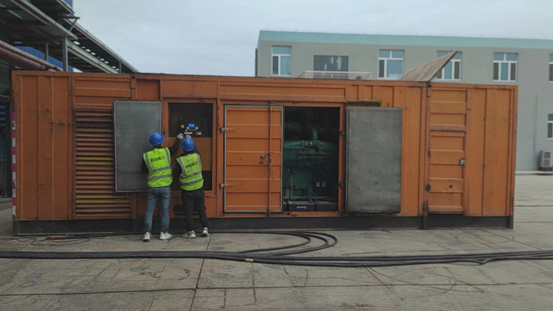 集安如何检查柴油发电机组的机油油位？